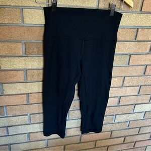 Lululemon Capri Cropped Legging Tight High Rise Black Size 6